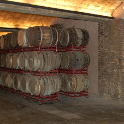 wine-cellar-242046_1280